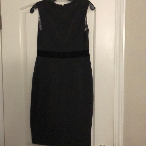 Dress - Picture 6 of 8